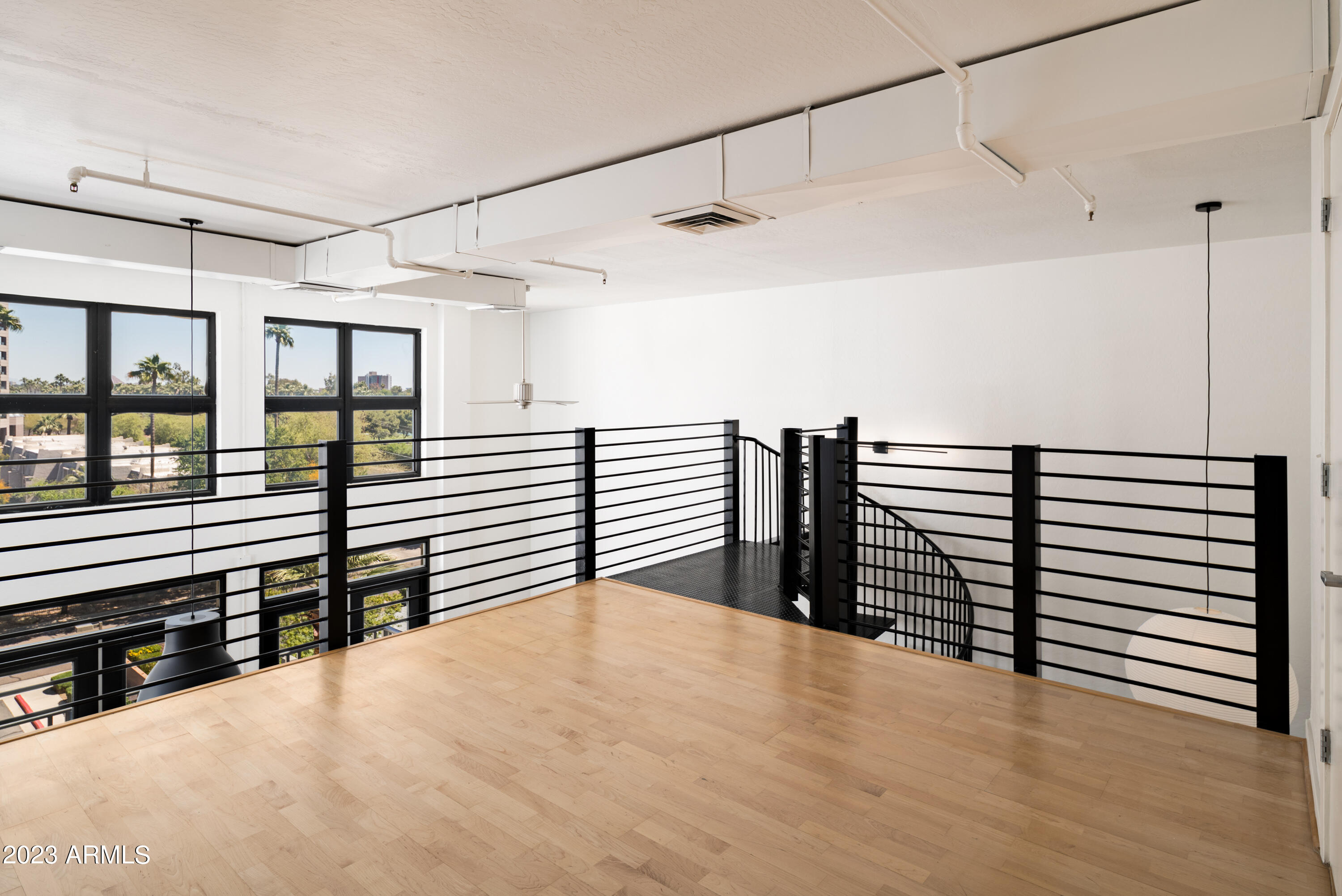 914 East Osborn Road, Unit 412 Phoenix, AZ 85014 - Photo 11 of 23 Phoenix Photo Pro-914 E Osborn Rd #412_0