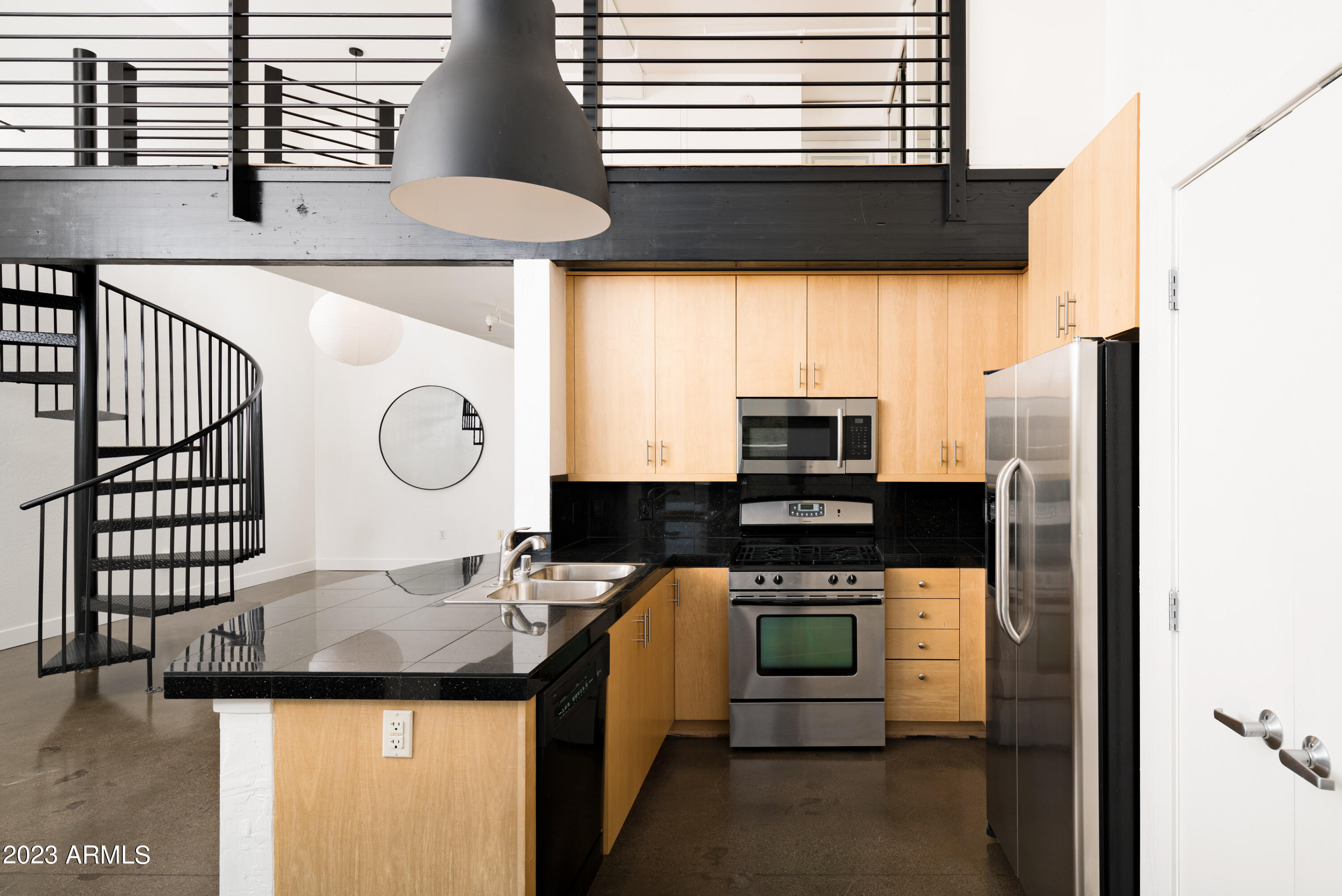 914 East Osborn Road, Unit 412 Phoenix, AZ 85014 - Photo 15 of 23 Phoenix Photo Pro-914 E Osborn Rd #412_0