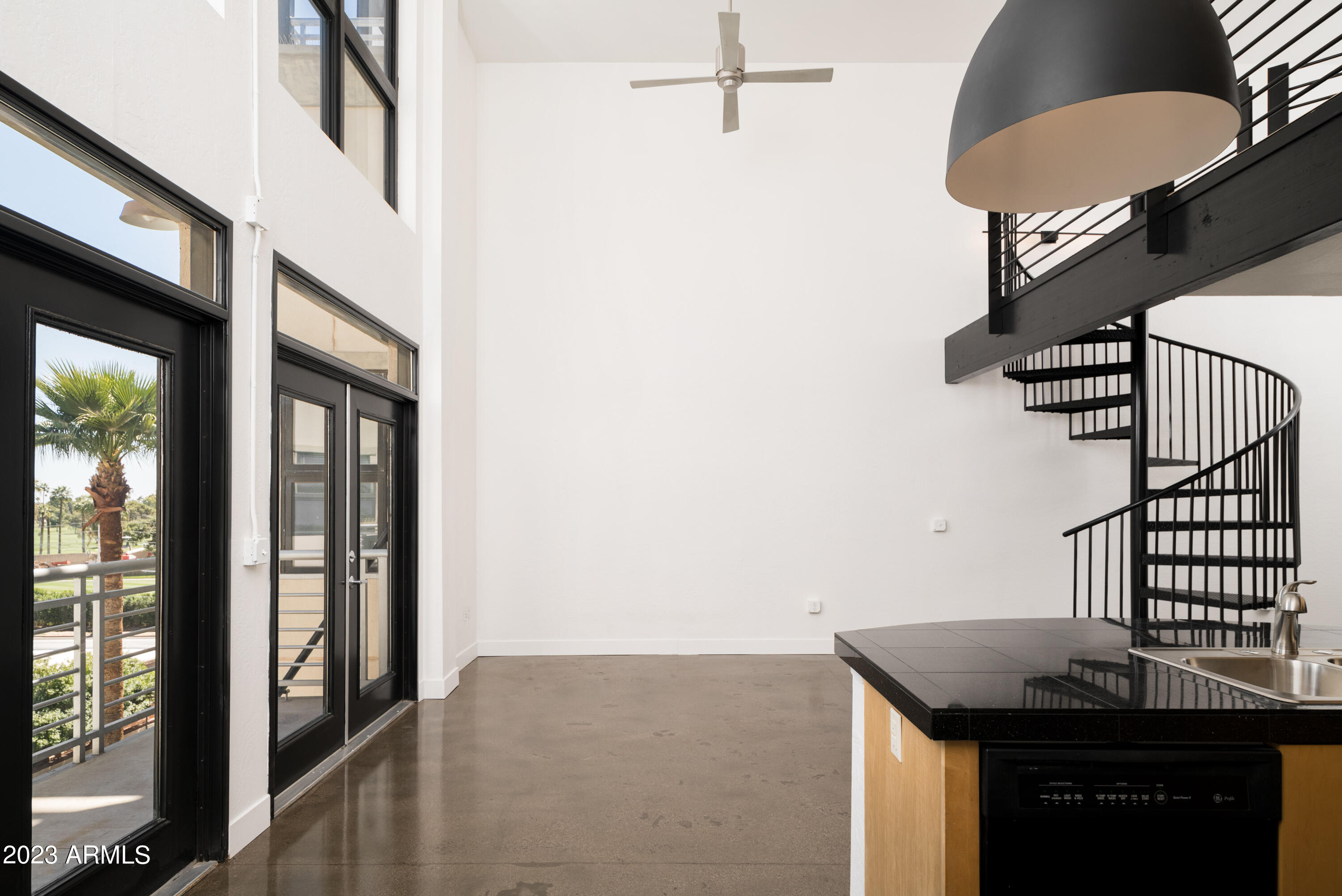 914 East Osborn Road, Unit 412 Phoenix, AZ 85014 - Photo 2 of 23 Phoenix Photo Pro-914 E Osborn Rd #412_0