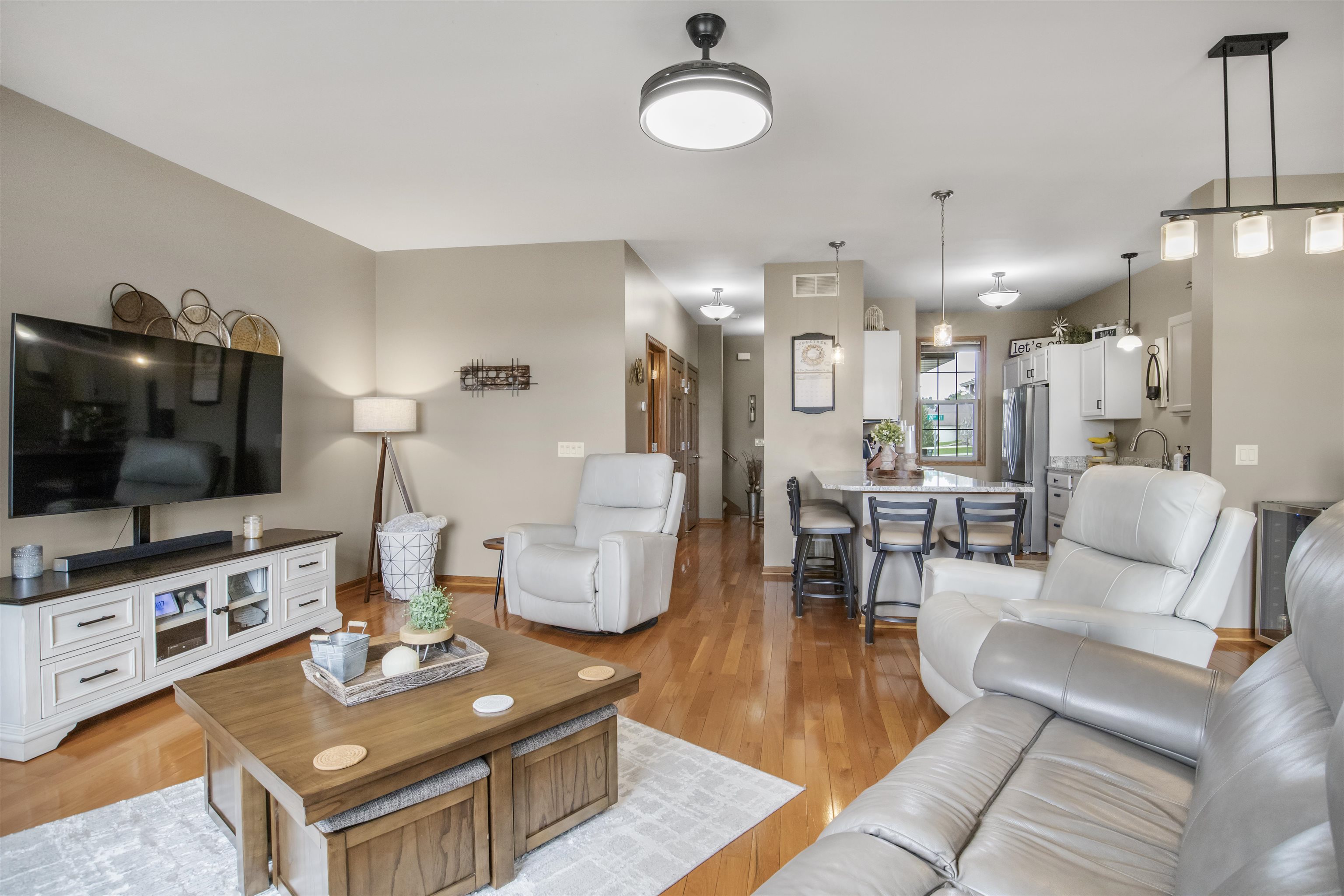 1028 20th Street, Unit 3 Prairie du Sac, WI 53578 - Photo 11 of 49