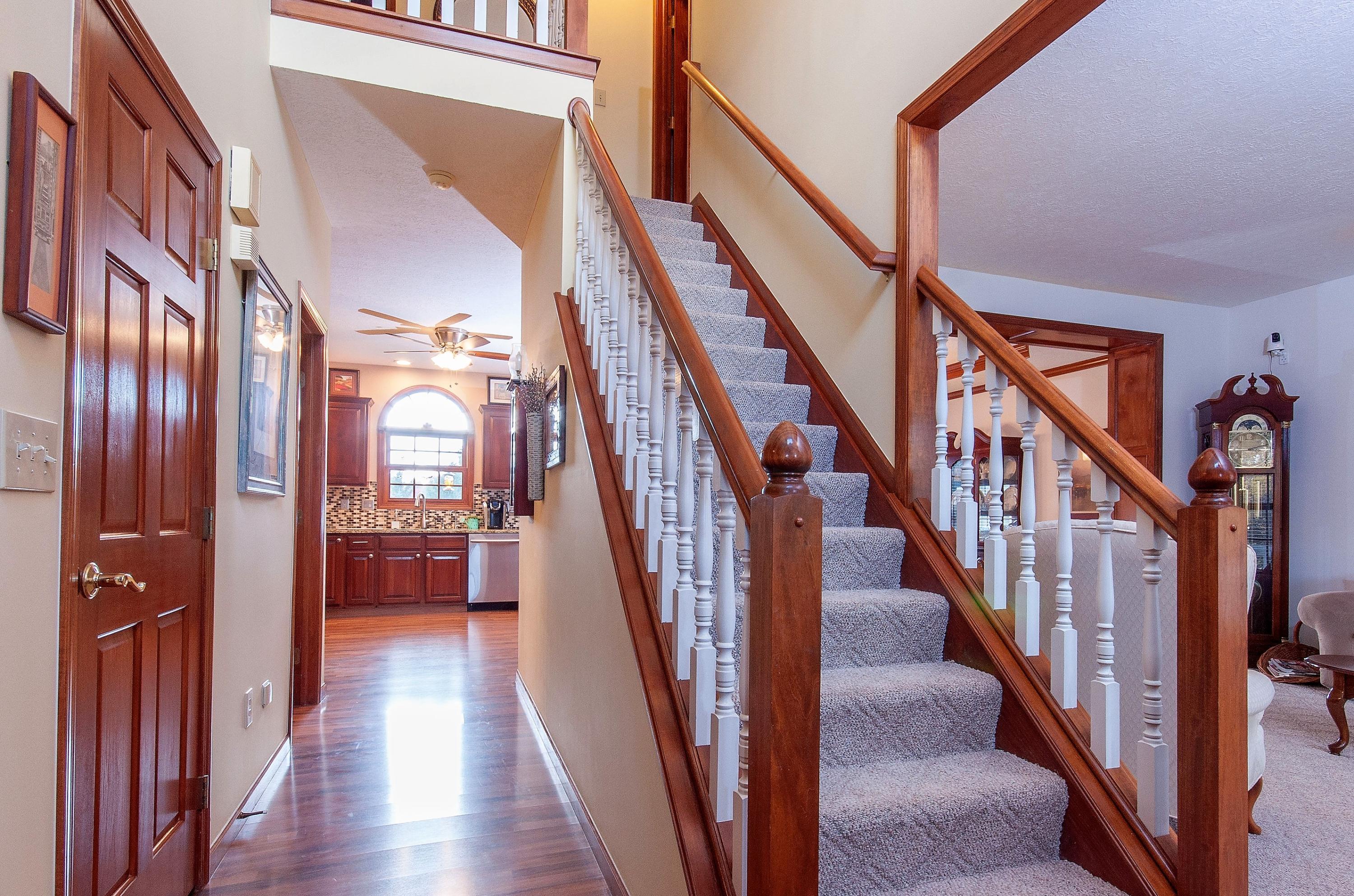 6305 Darling Road Blacklick, OH 43004 - Photo 11 of 58 2 story foyer leads to formal living room, den, 2nd floor and kitchen