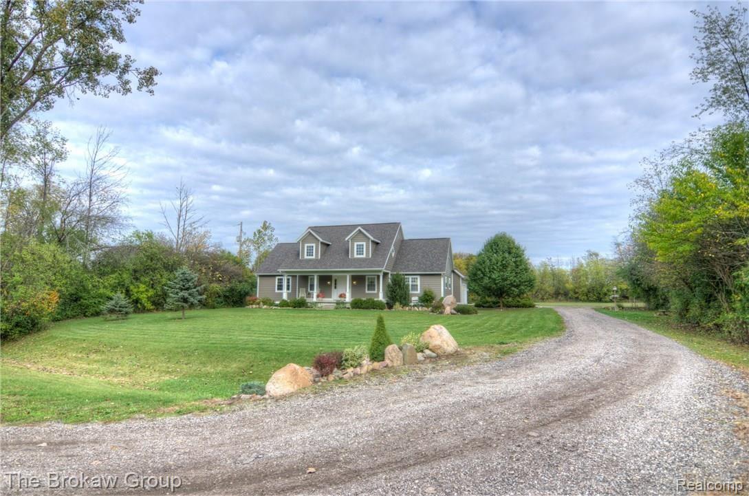 3237 Reid Road Swartz Creek, MI 48473 - Photo 9 of 13 _DSC0097_8_9_tonemapped.jpg