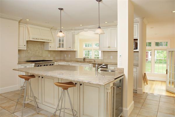 10 Rockridge Road Wellesley, MA 02481 - Photo 3 of 6