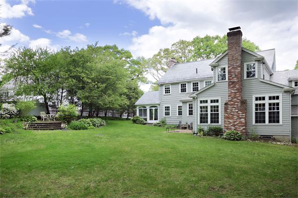 10 Rockridge Road Wellesley, MA 02481 - Photo 6 of 6