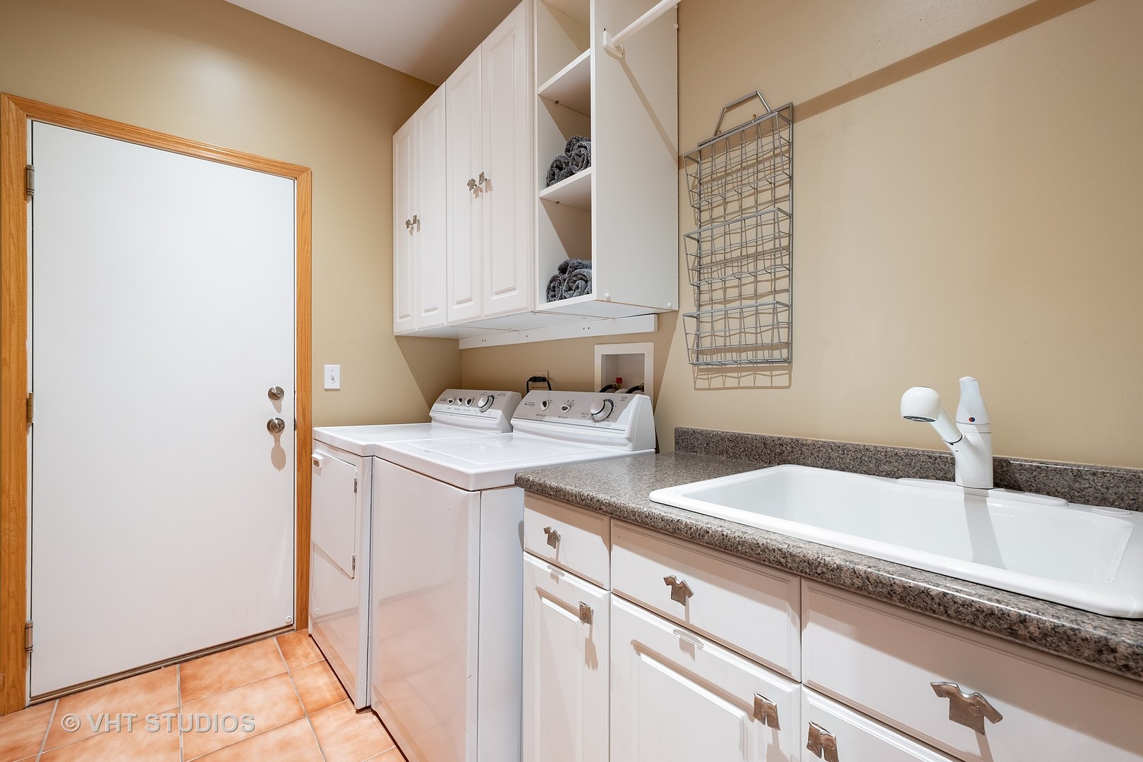 2222 Royal Ridge Drive Northbrook, IL 60062 - Photo 18 of 33