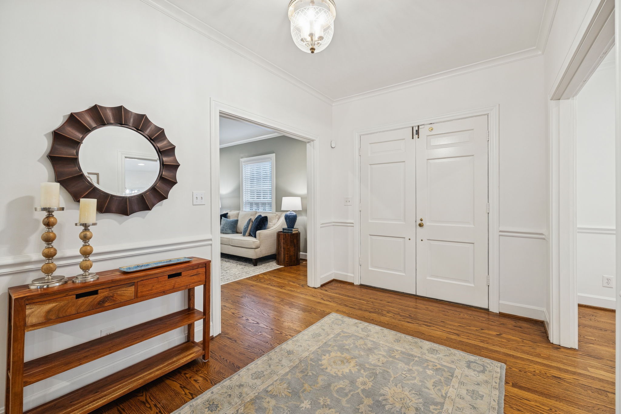 6012 Hickory Valley Road Nashville, TN 37209 - Photo 4 of 60