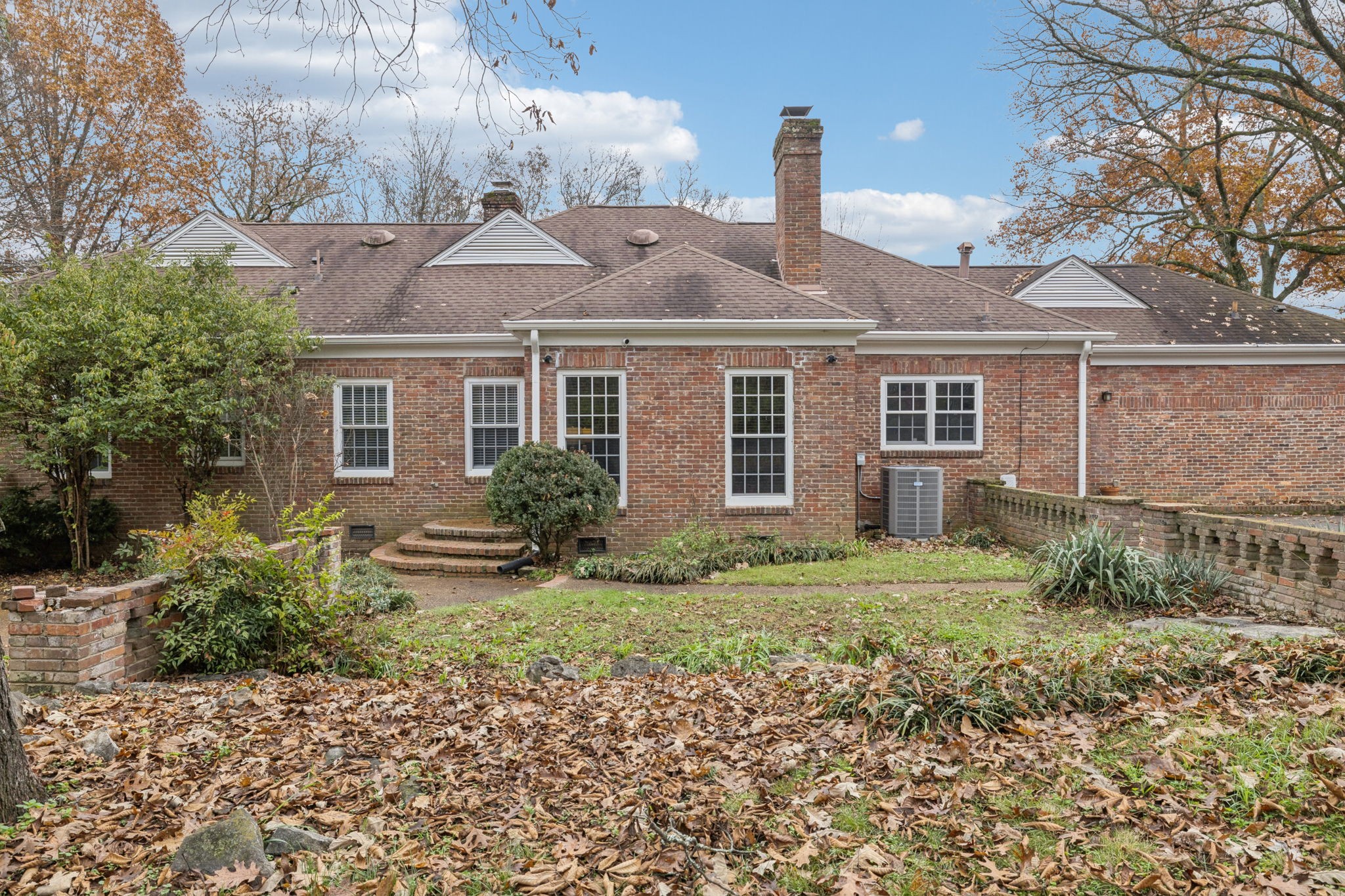 6012 Hickory Valley Road Nashville, TN 37209 - Photo 45 of 60