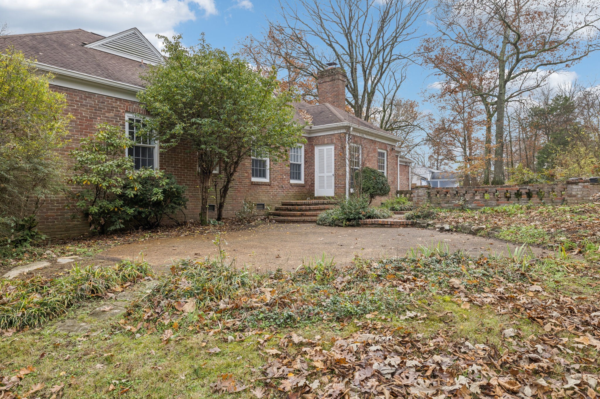 6012 Hickory Valley Road Nashville, TN 37209 - Photo 47 of 60 a view of a house with a yard