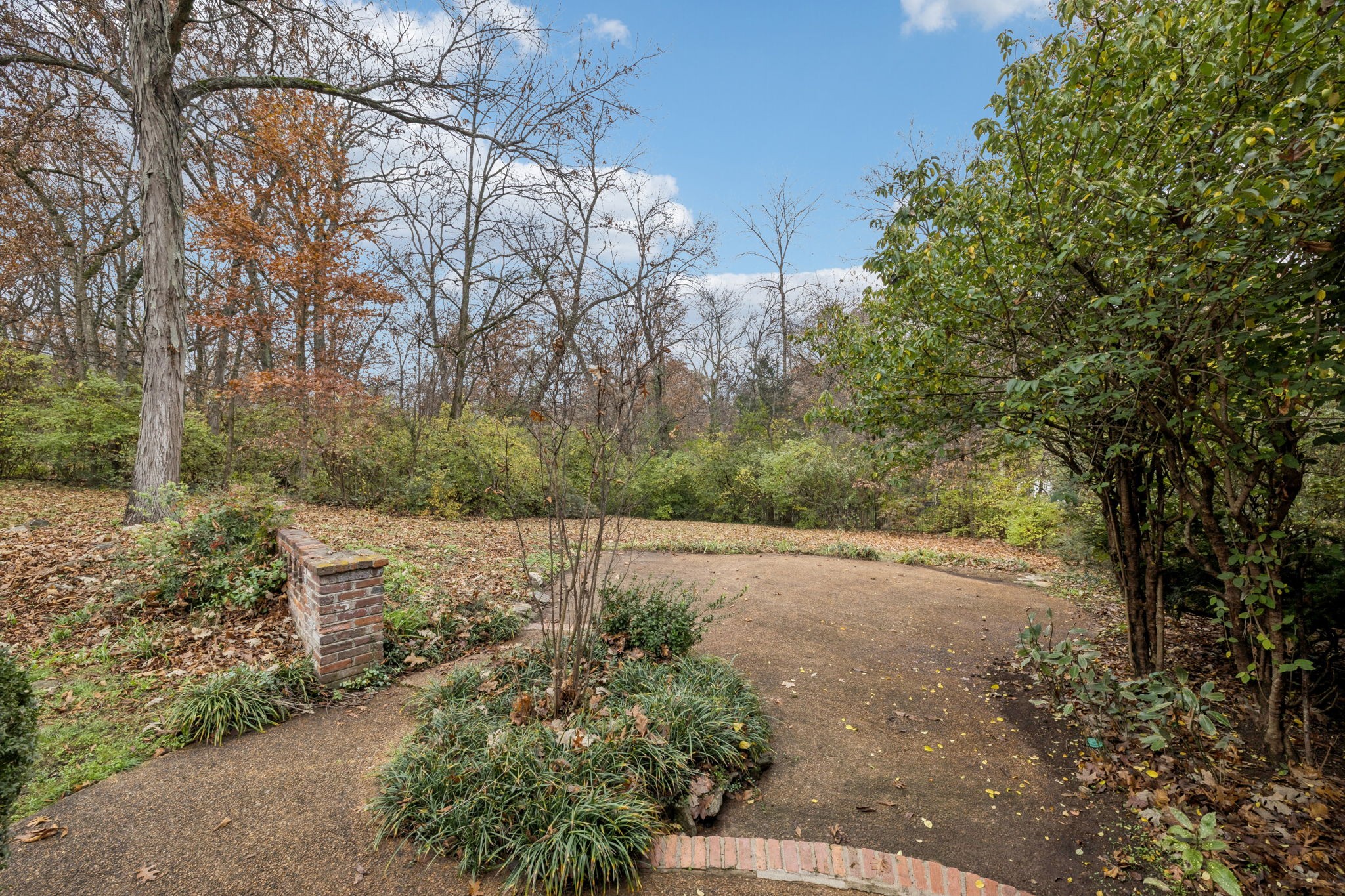6012 Hickory Valley Road Nashville, TN 37209 - Photo 48 of 60