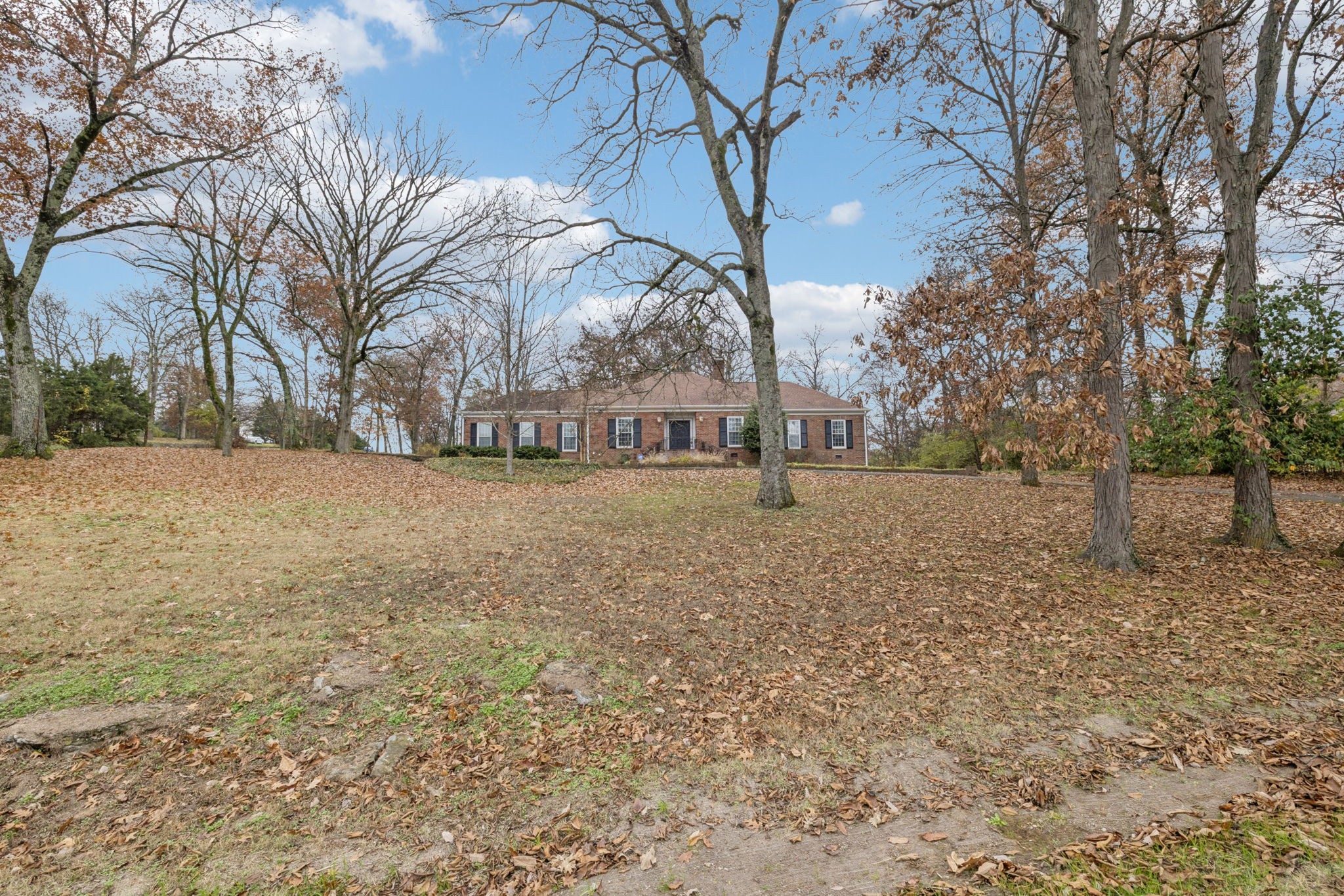 6012 Hickory Valley Road Nashville, TN 37209 - Photo 5 of 60