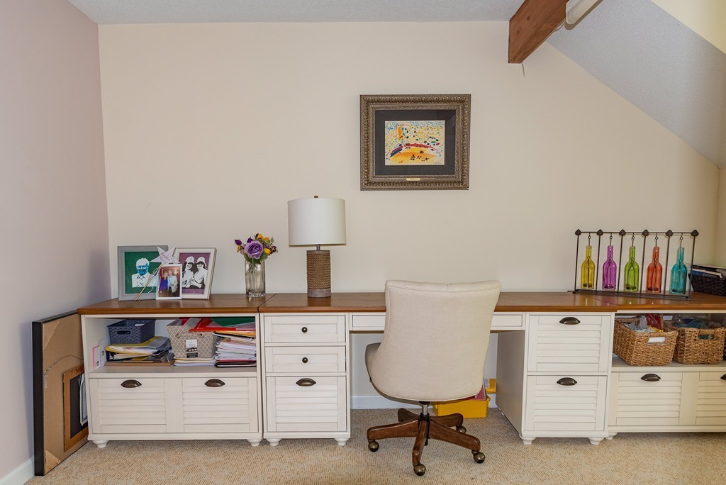 3306 Woodbridge Road, Unit 3306 Peabody, MA 01960 - Photo 15 of 28 Gallery Image 15