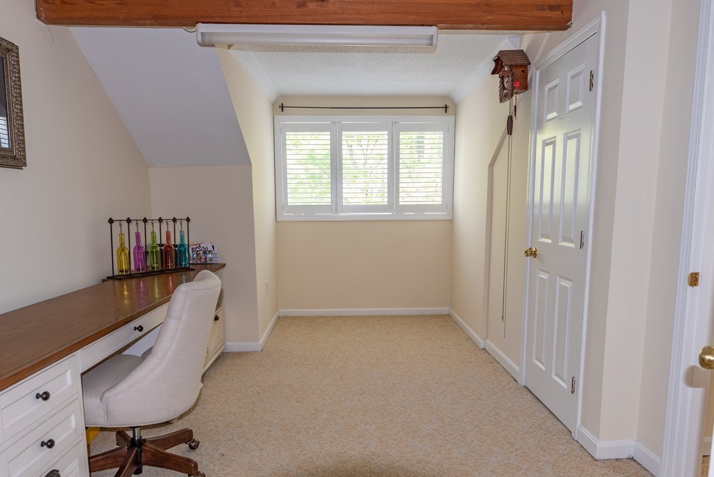 3306 Woodbridge Road, Unit 3306 Peabody, MA 01960 - Photo 16 of 28 Gallery Image 16