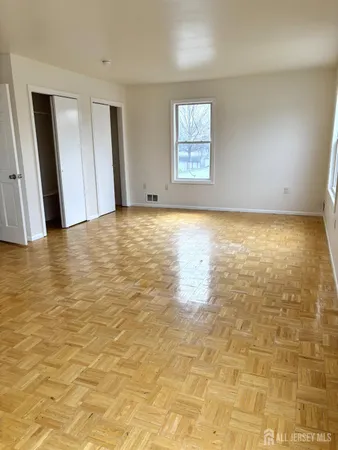 $3,800 | 210 2nd Street, Middlesex, NJ 08846