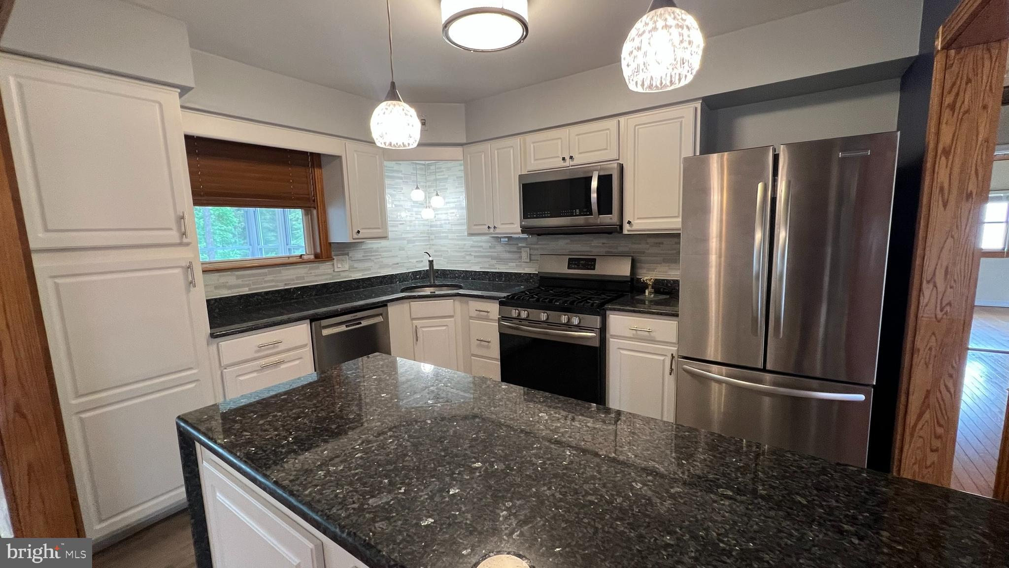 2319 State Street Atco, NJ 08004 - Photo 14 of 47