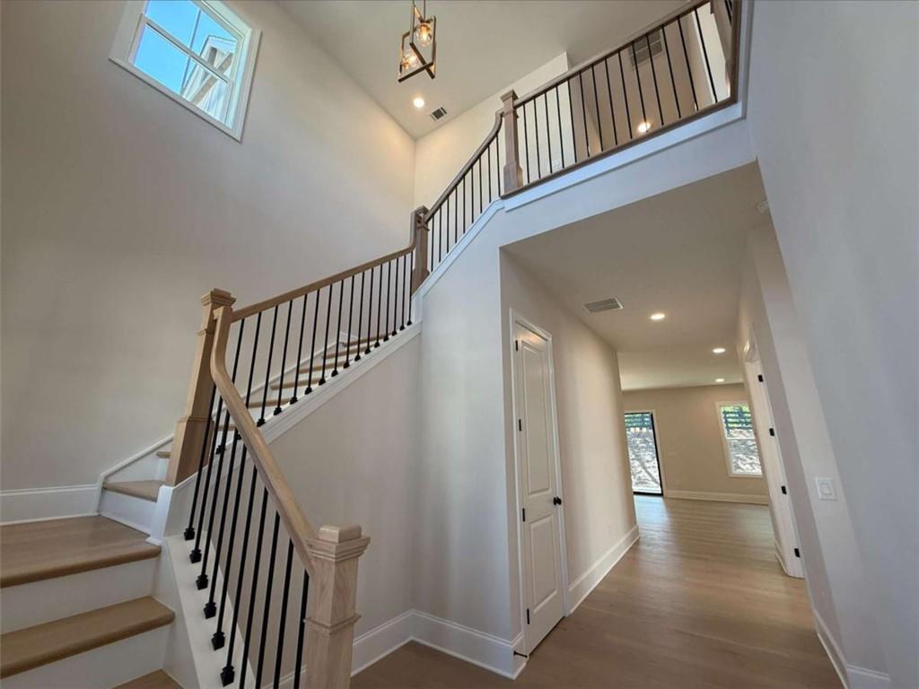 2040 Freestone Way Marietta, GA 30064 - Photo 3 of 27