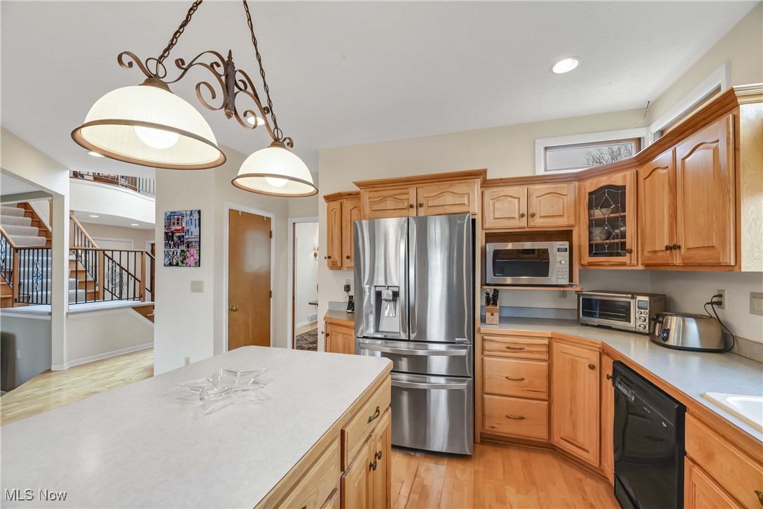 23979 West Rim Drive Columbia Station, OH 44028 - Photo 13 of 49