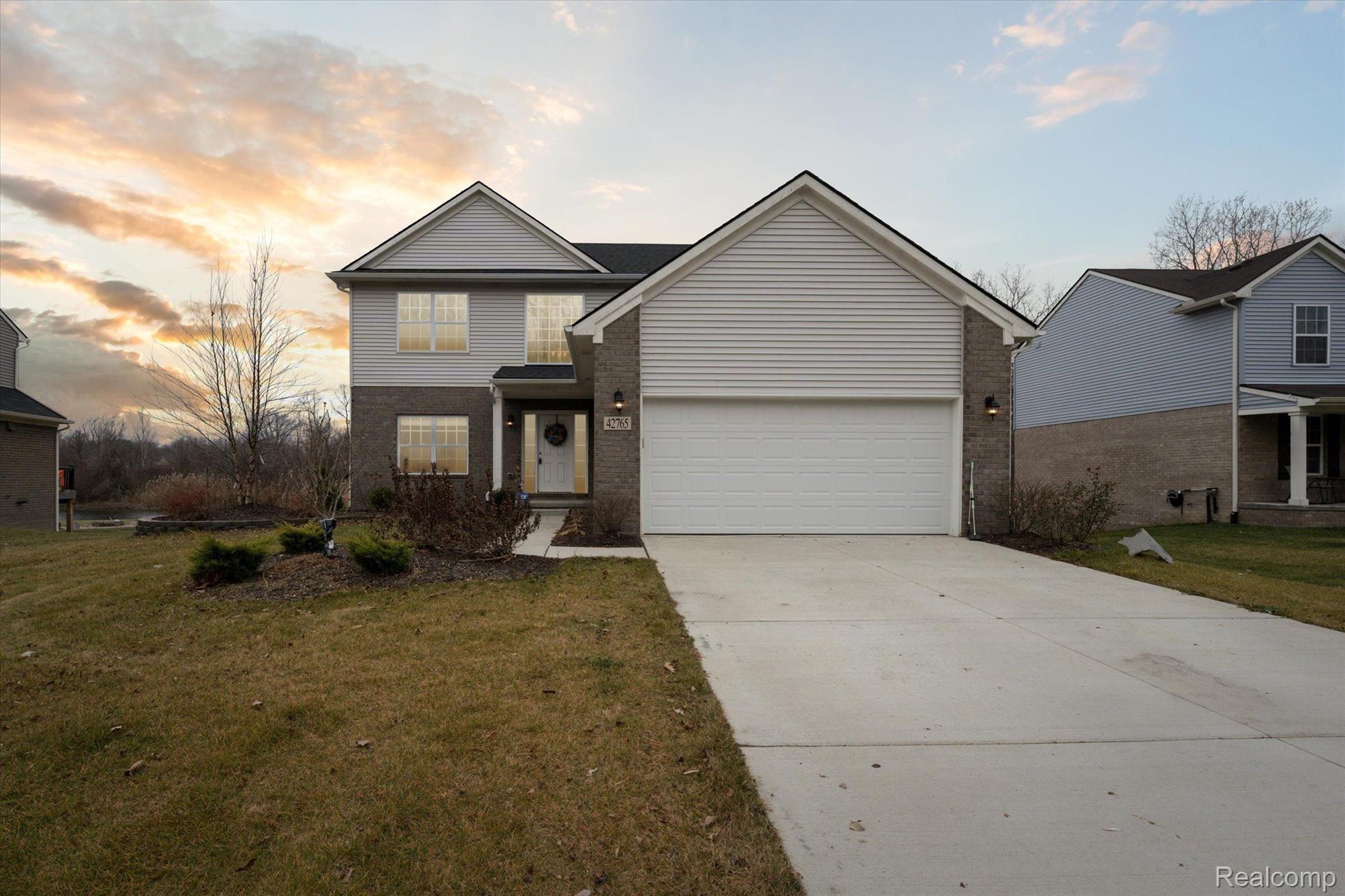 42765 Colonial Road Belleville, MI 48111 - Photo 1 of 46 Gallery Image 1