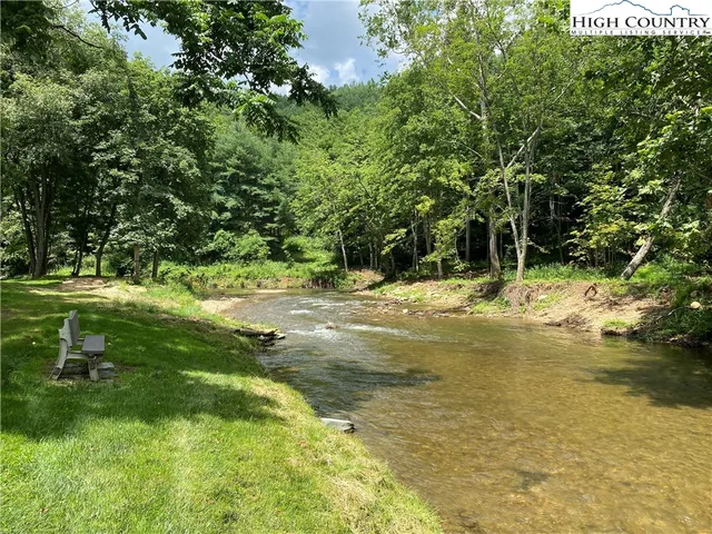 $1,600 | 405 Ballou Mills Road, Grassy Creek, NC 28631