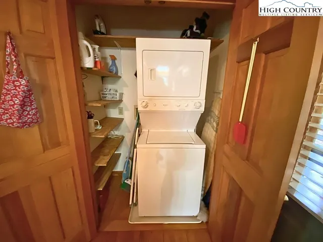 $1,600 | 405 Ballou Mills Road, Grassy Creek, NC 28631