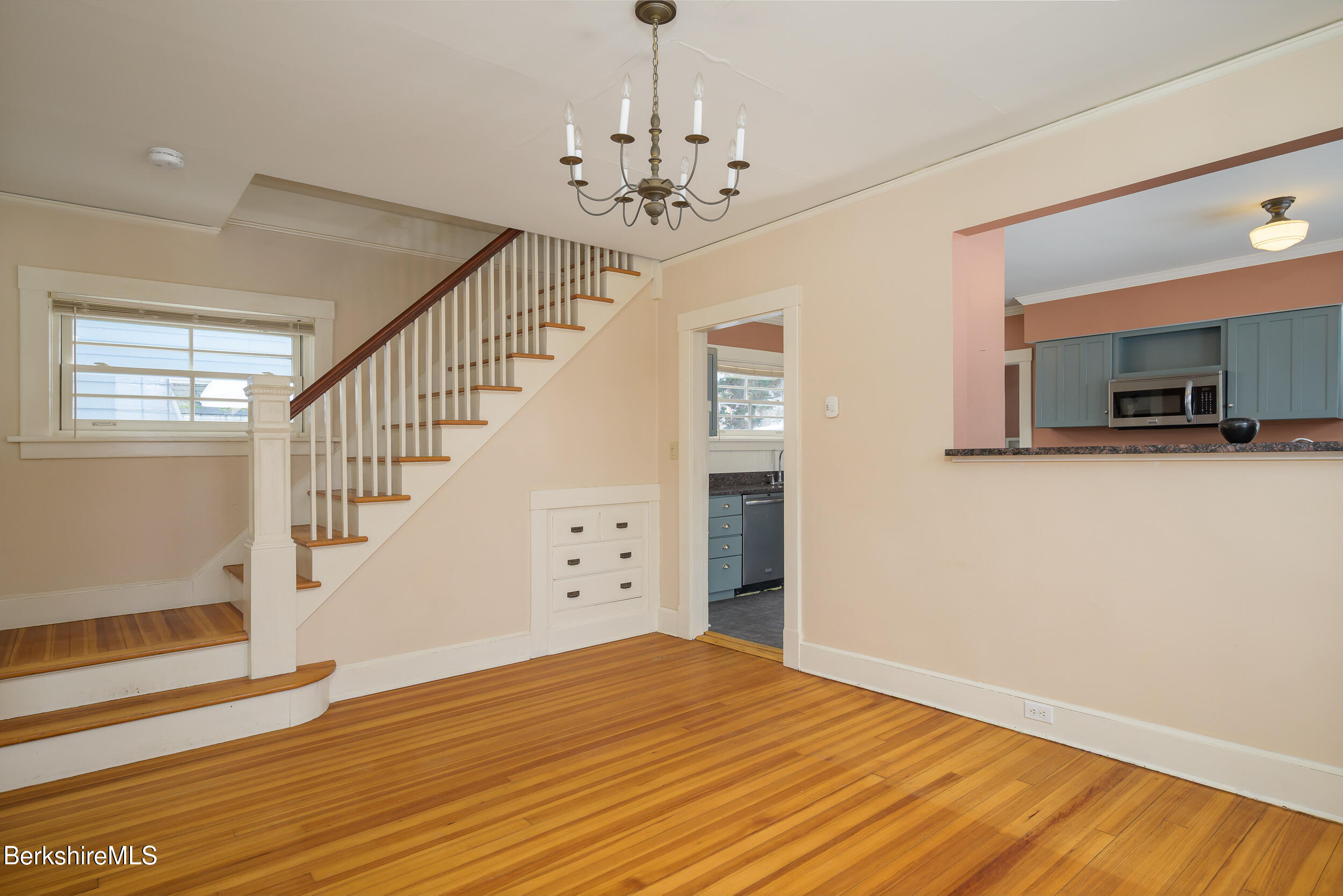 1539 Green River Road, Unit 2 Williamstown, MA 01267 - Photo 12 of 50 1539-Green-River-11