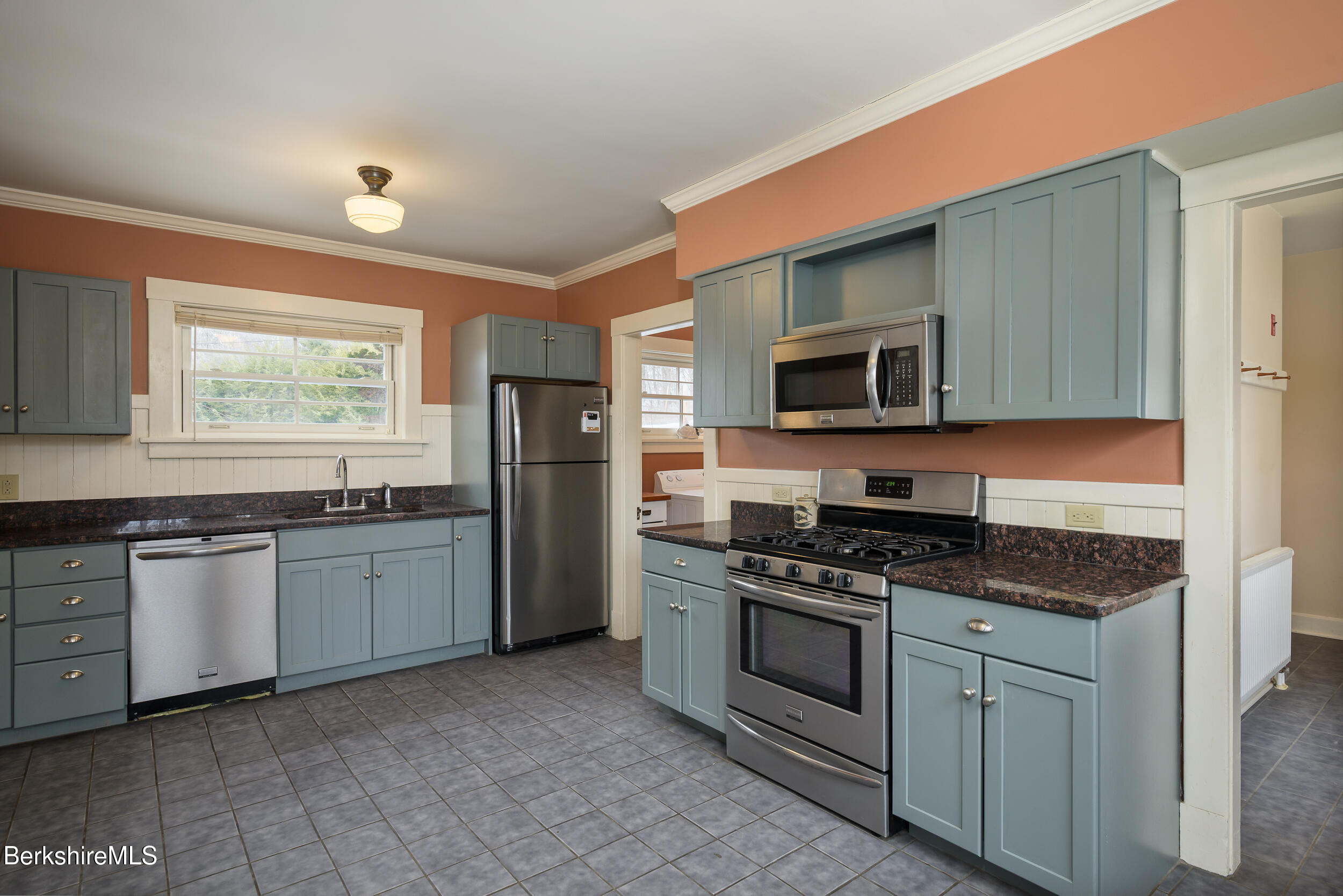 1539 Green River Road, Unit 2 Williamstown, MA 01267 - Photo 7 of 50 1539-Green-River-6