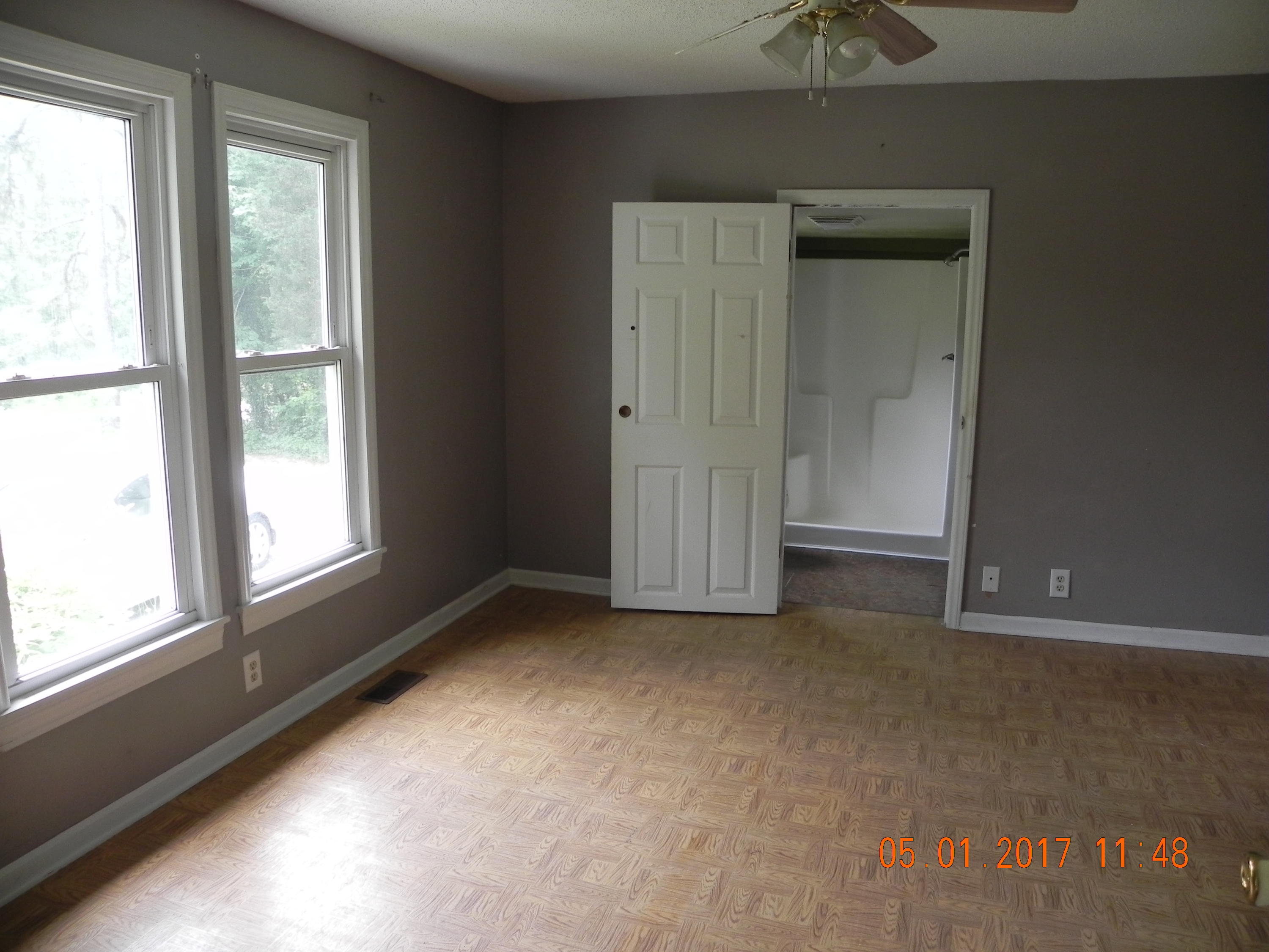 684-656 Peace Road Carthage, NC 28327 - Photo 33 of 41 684 Living area.