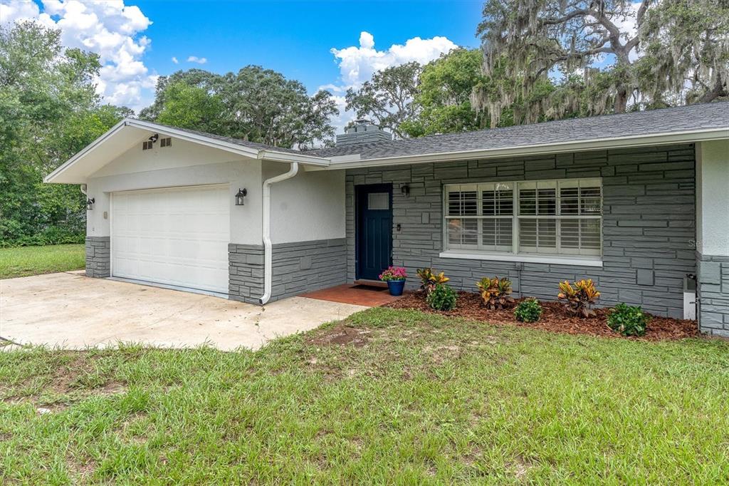 5857 Baker Road New Port Richey, FL 34653 - Photo 35 of 37