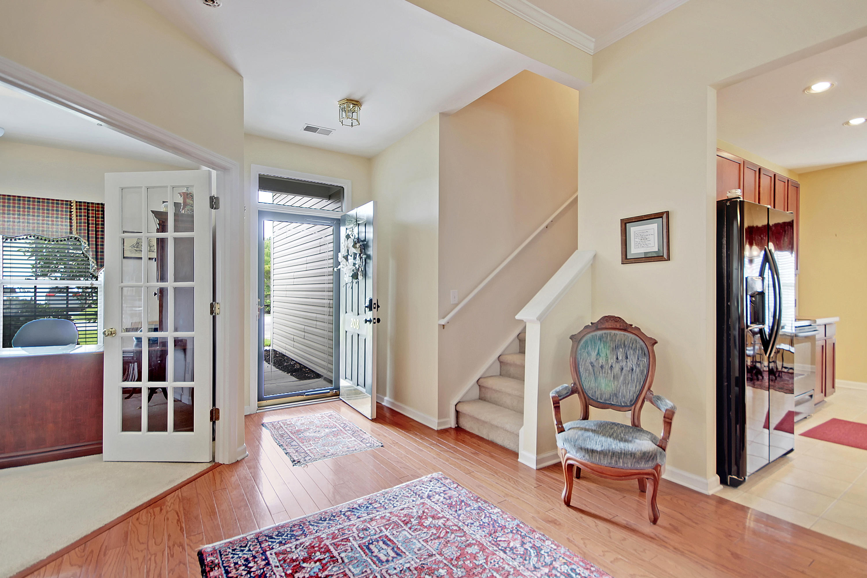 208 Hollytree Circle Ladson, SC 29456 - Photo 3 of 36 Foyer