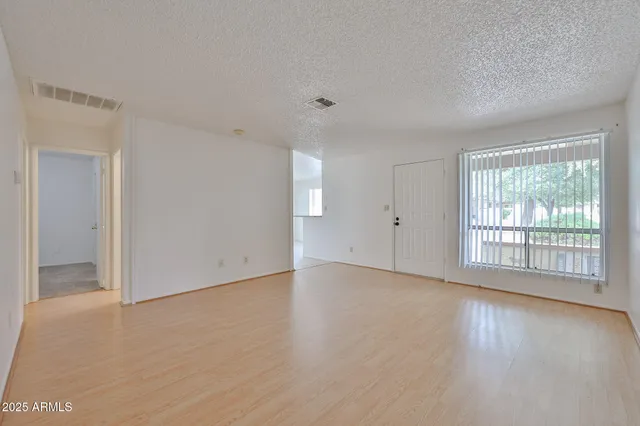 $230,000 | 10620 West Northern Avenue, Unit 5, Peoria, AZ 85345