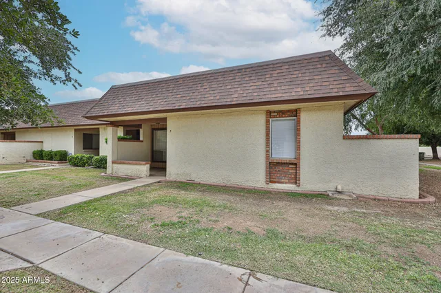 $230,000 | 10620 West Northern Avenue, Unit 5, Peoria, AZ 85345