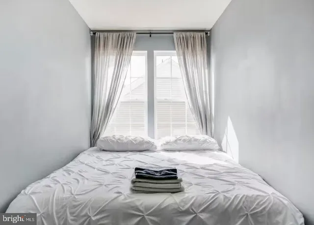 $2,975 | 22517 Phillips Street, Unit 1509, Clarksburg, MD 20871