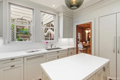 $2,500,000 | 1242 Sacramento Street, Unit 1, San Francisco, CA 94108