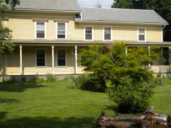 680 Bay Road Amherst, MA 01002 - Photo 2 of 28