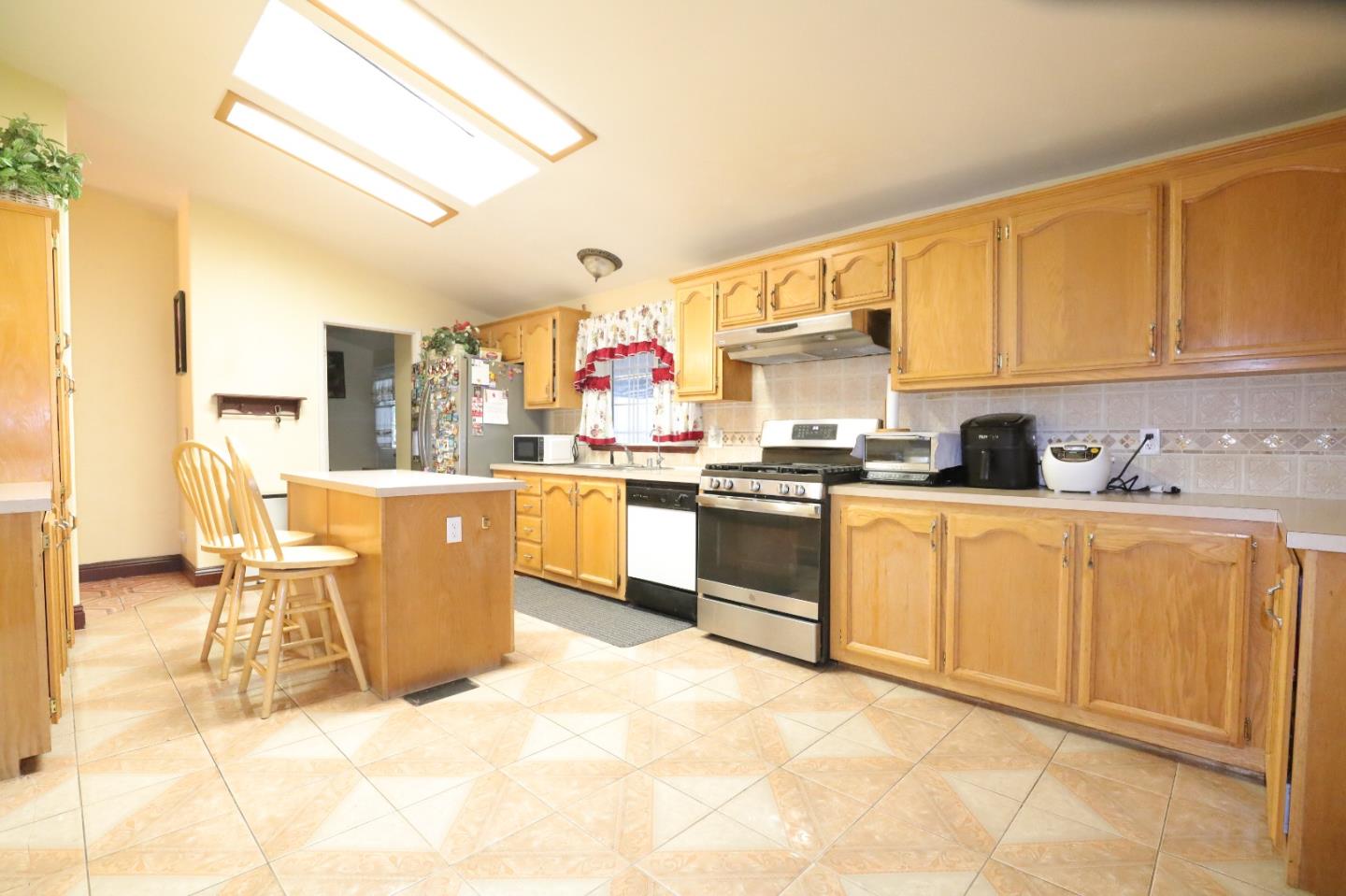2151 Oakland Road, Unit 412 San Jose, CA 95131 - Photo 20 of 36