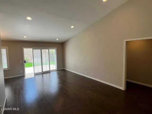 $4,500 | 2836 Regina Avenue, Thousand Oaks, CA 91360