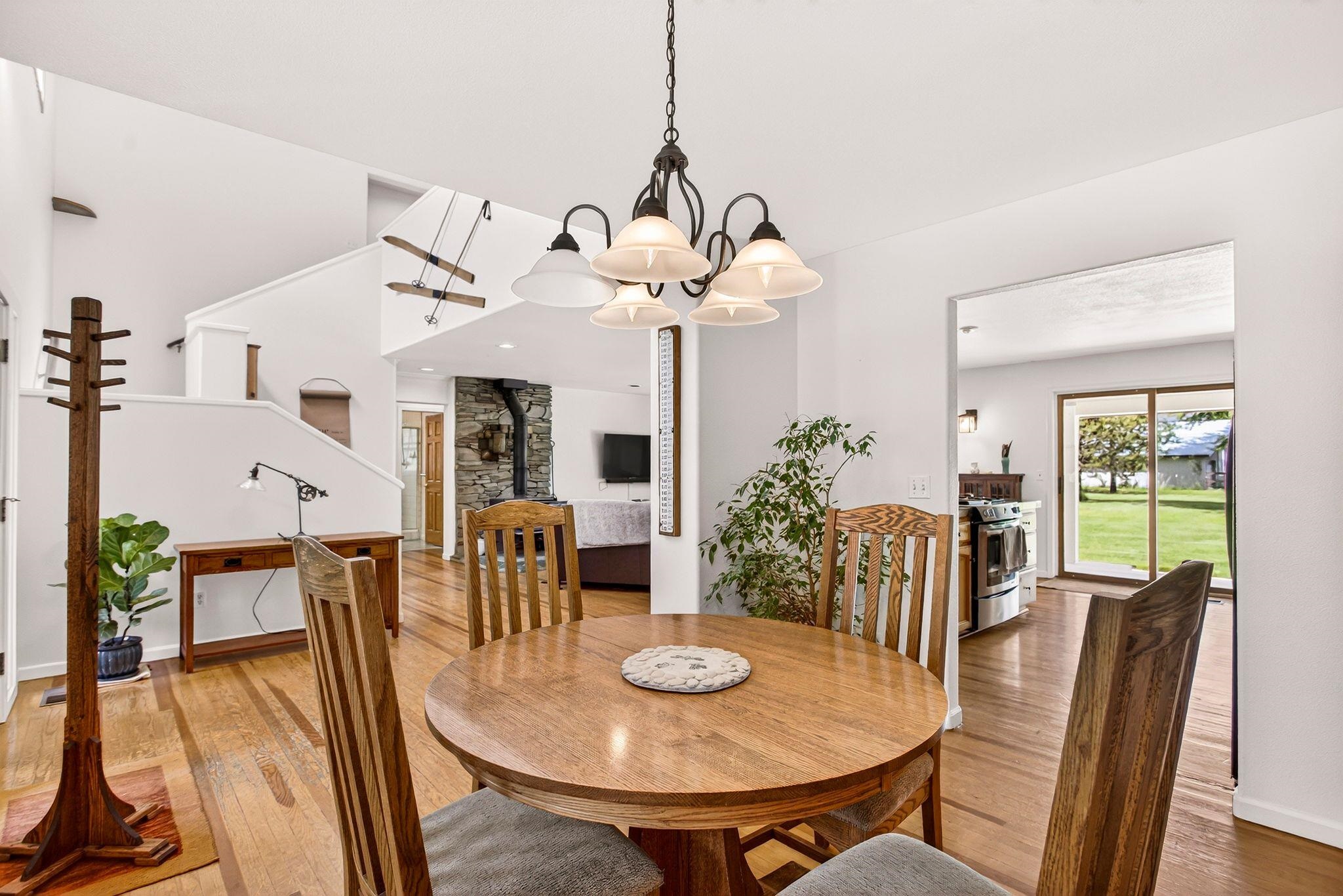 554 Settlers Road Chester, CA 96020 - Photo 15 of 48