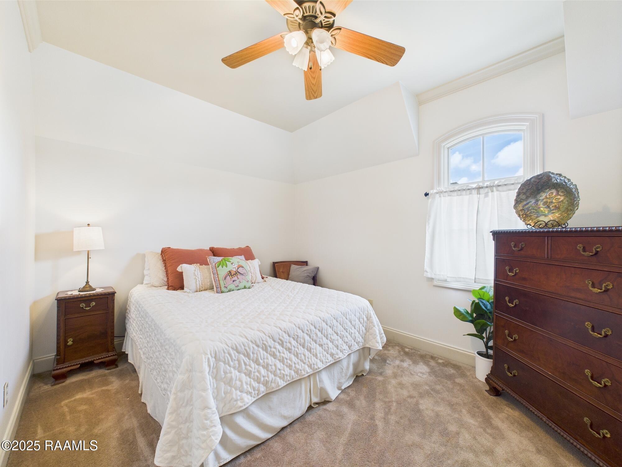 111 Croft Row Lafayette, LA 70503 - Photo 15 of 32 2nd bedroom
