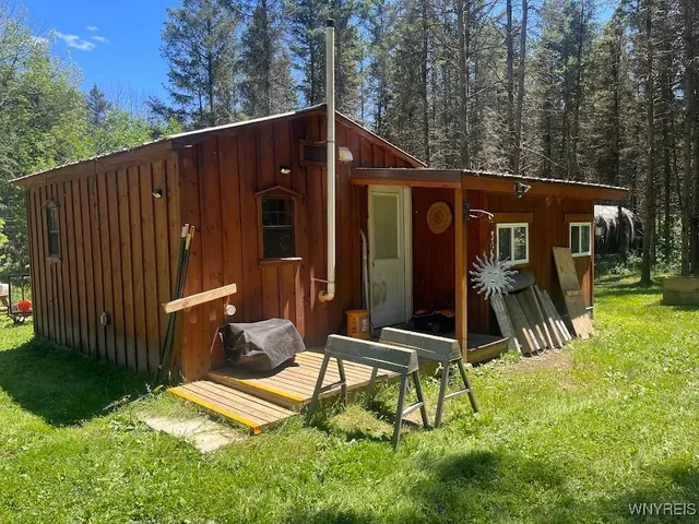 $245,000 | 3453 Dutton Loop, Clarksville, NY 14727