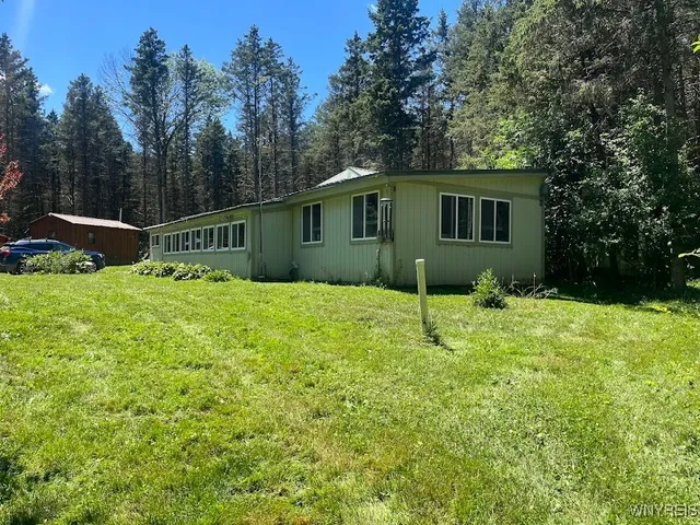 $245,000 | 3453 Dutton Loop, Clarksville, NY 14727