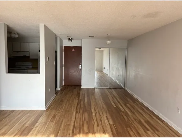 $2,400 | 406 Broadway, Unit 301, Lynn, MA 01904