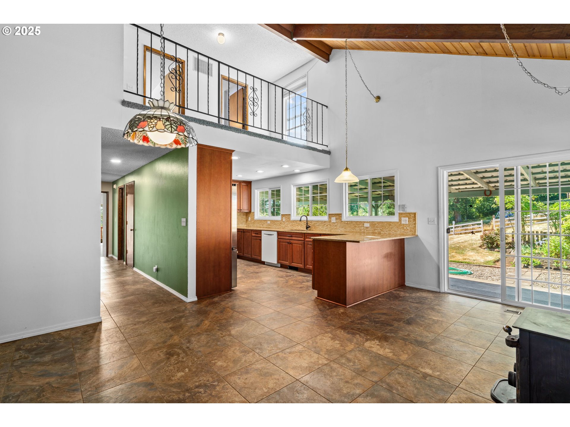 37276 Camp Creek Road Springfield, OR 97478 - Photo 14 of 44