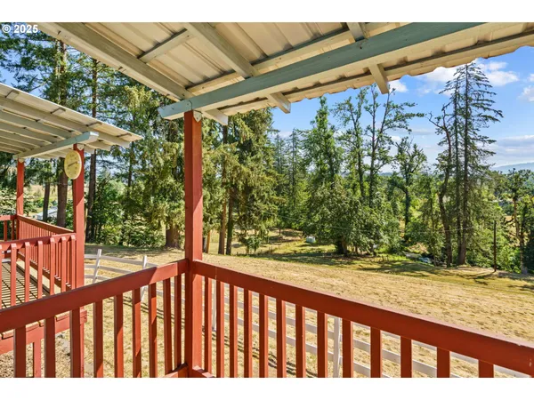 $750,000 | 37276 Camp Creek Road, Springfield, OR 97478