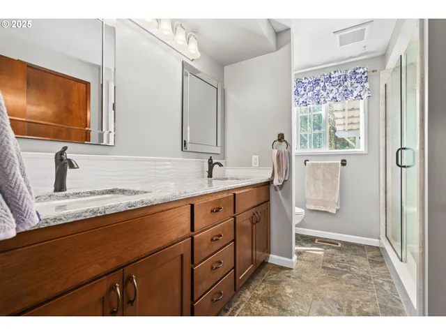 $750,000 | 37276 Camp Creek Road, Springfield, OR 97478