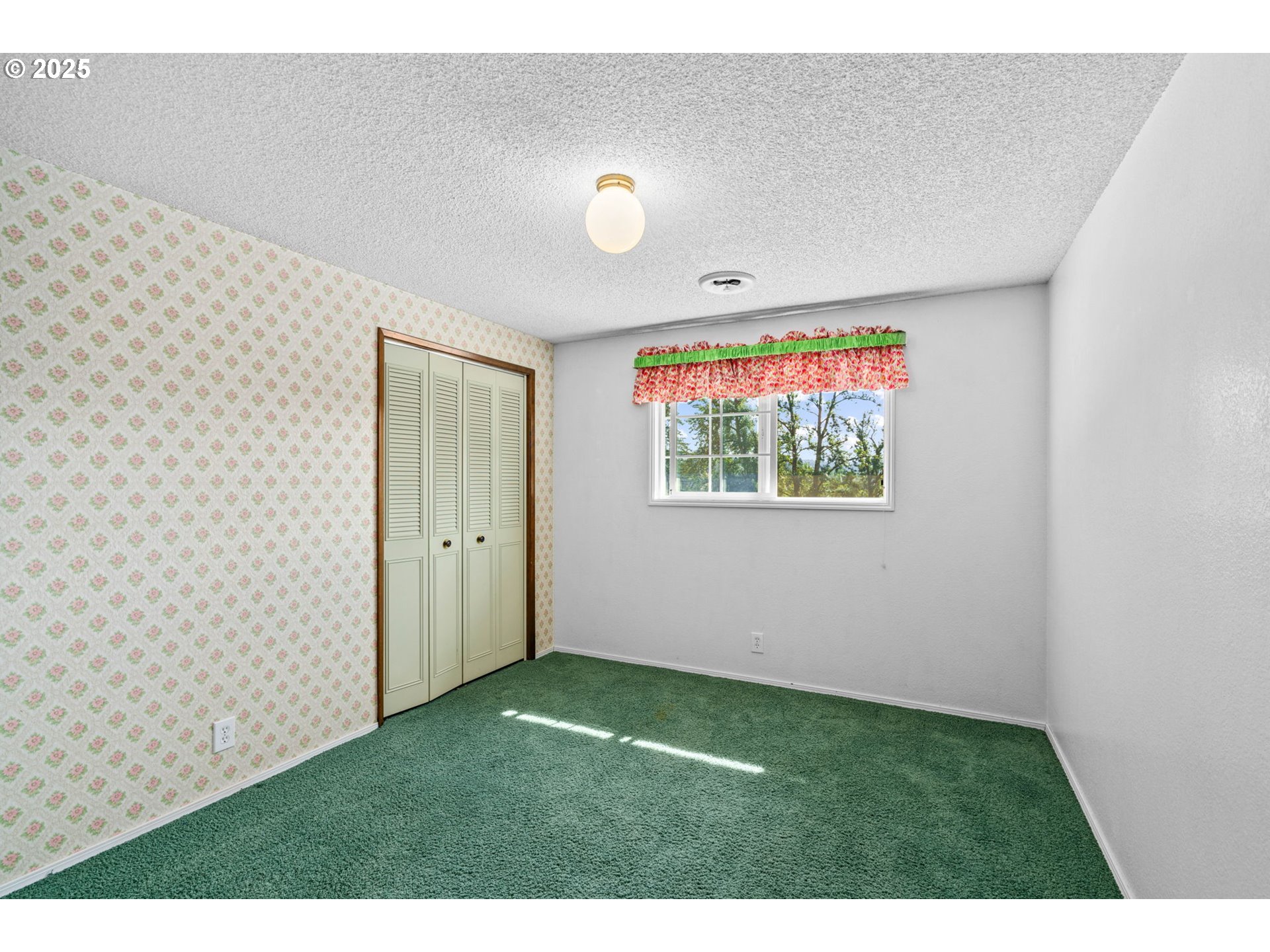 37276 Camp Creek Road Springfield, OR 97478 - Photo 25 of 44