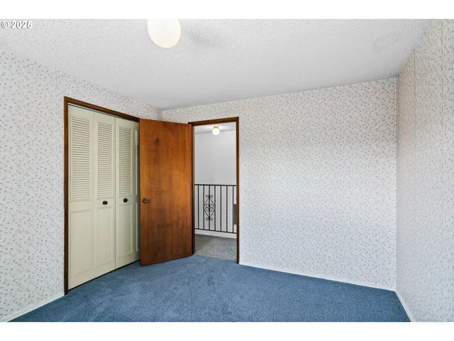 $750,000 | 37276 Camp Creek Road, Springfield, OR 97478