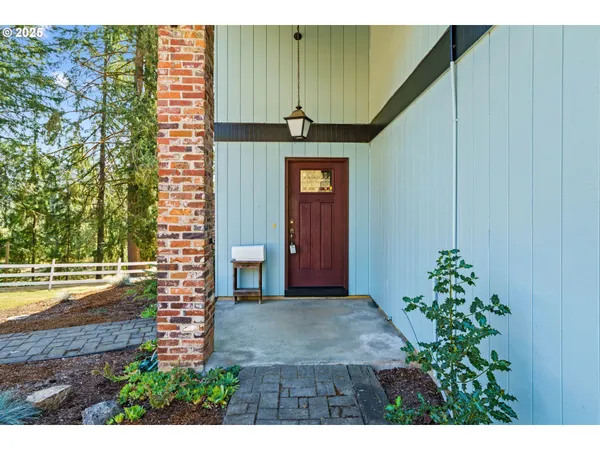 $750,000 | 37276 Camp Creek Road, Springfield, OR 97478