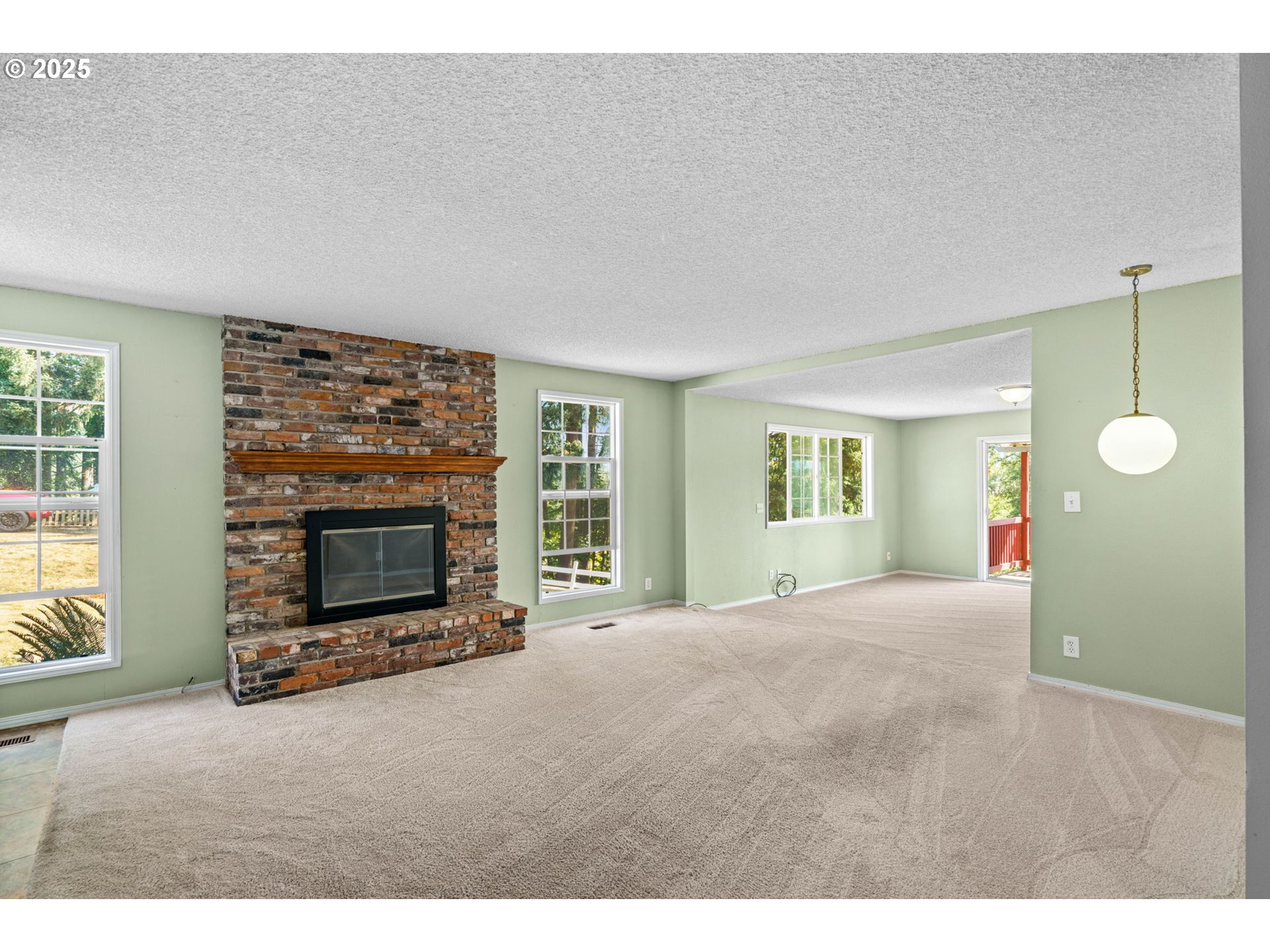 37276 Camp Creek Road Springfield, OR 97478 - Photo 5 of 44