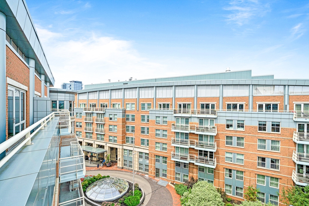 4 Battery Wharf, Unit 4608 Boston, MA 02109 - Photo 13 of 25