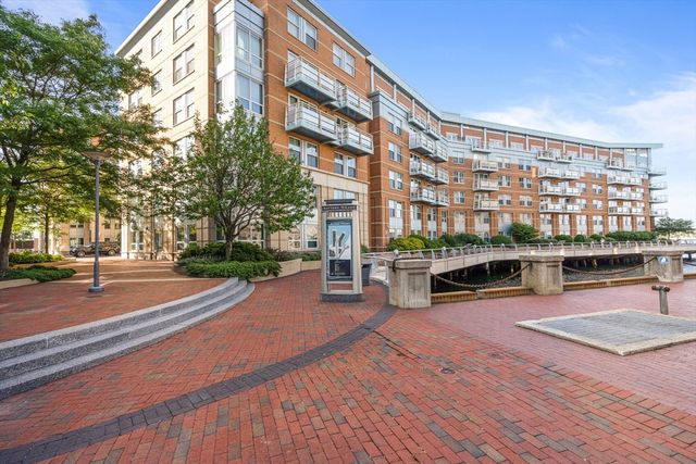 $1,385,000 | 4 Battery Wharf, Unit 4608, Boston, MA 02109