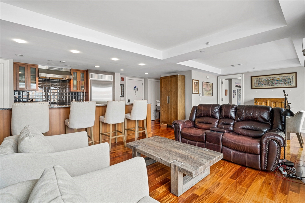 4 Battery Wharf, Unit 4608 Boston, MA 02109 - Photo 7 of 25